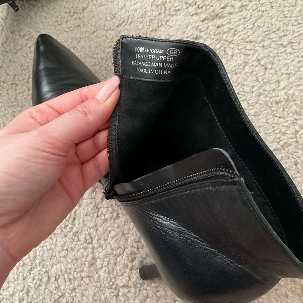 Aerosoles Epigram Pointed Toe Heeled Bootie, Size 10 - Picture 7 of 8